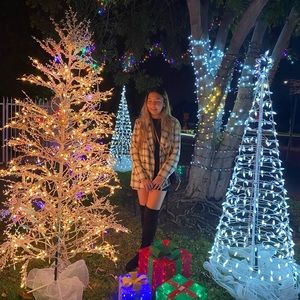 Meet your Posher, Hailey